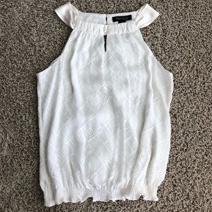 NWT Sleeveless, keyhole front and back top